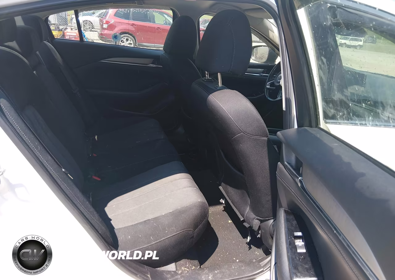 2018 Mazda Mazda6 Sport VIN:JM1GL1UM1J1330167 - 8