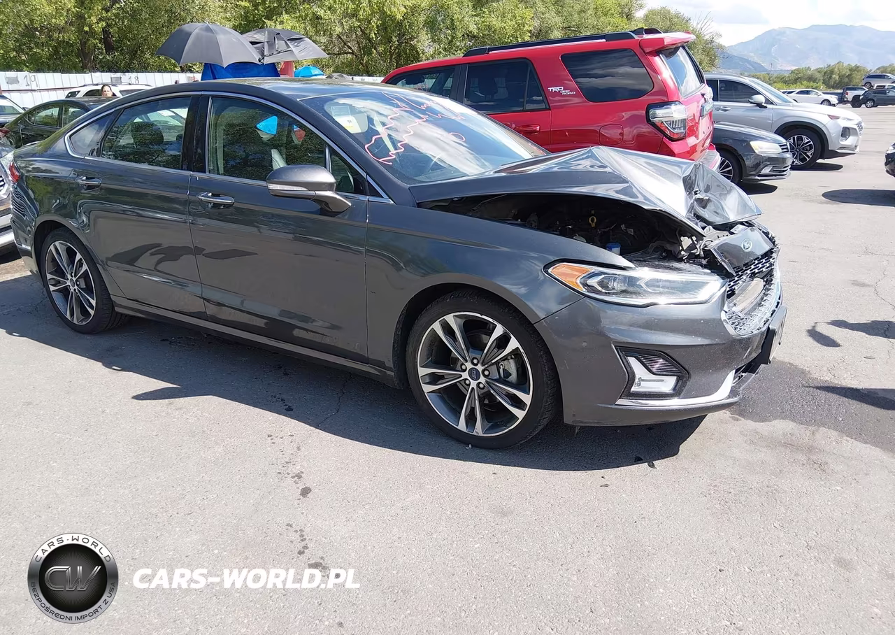 2020 Ford Fusion Titanium