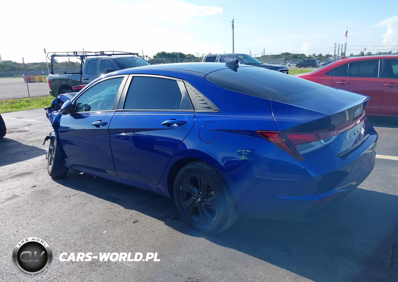 2023 Hyundai Elantra Sel VIN:5NPLM4AG4PH110793 - 3
