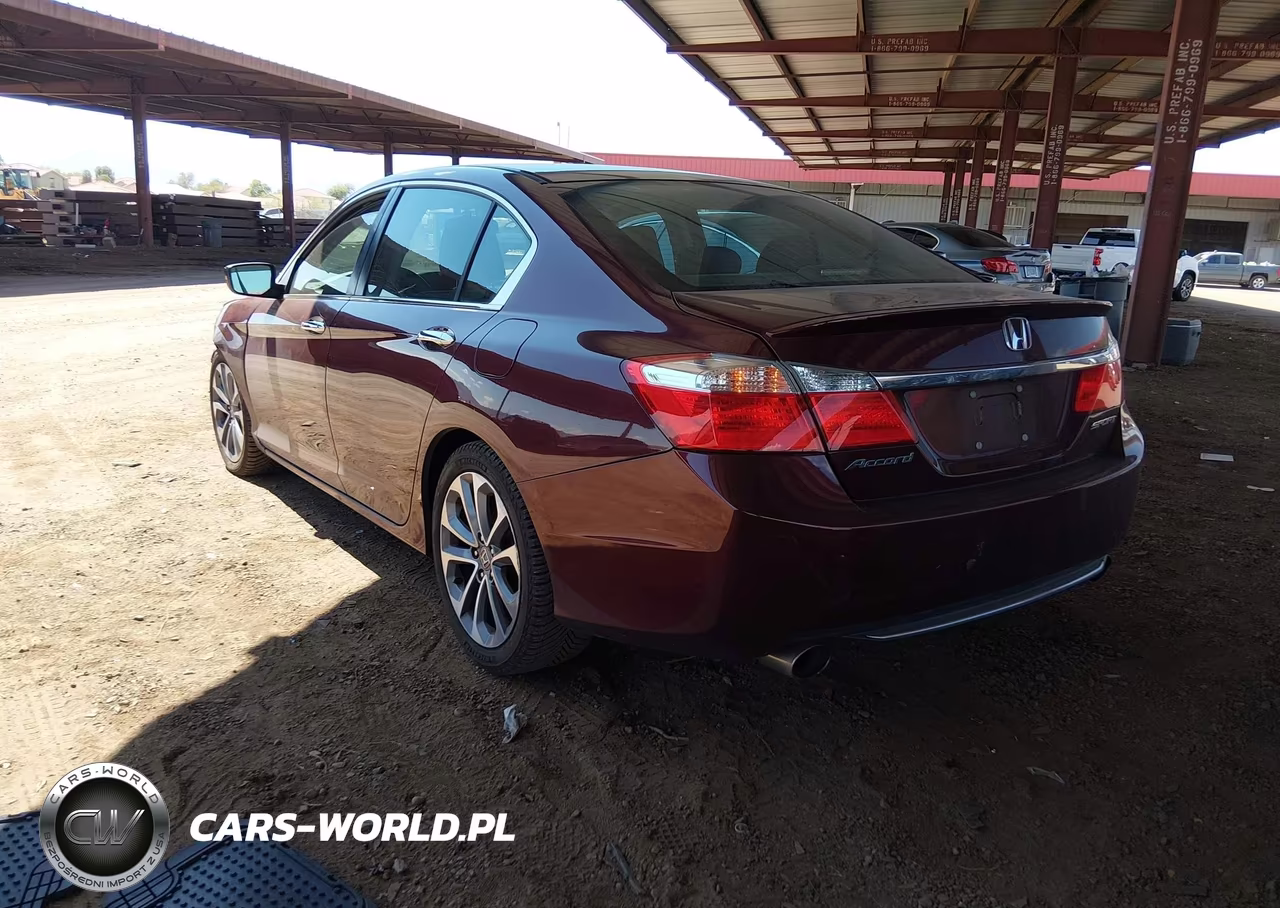 2015 Honda Accord Sport VIN:1HGCR2F59FA070957 - 3