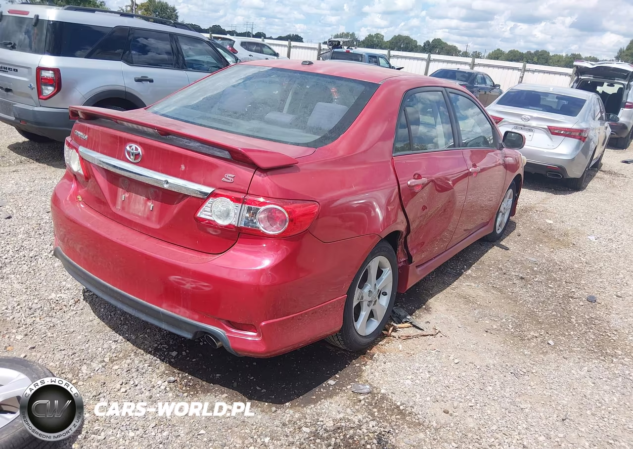 2011 Toyota Corolla S VIN:2T1BU4EE8BC696544 - 4