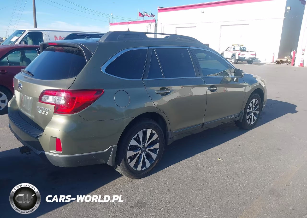 2015 Subaru Outback 2.5I Limited VIN:4S4BSBNC6F3280138 - 4