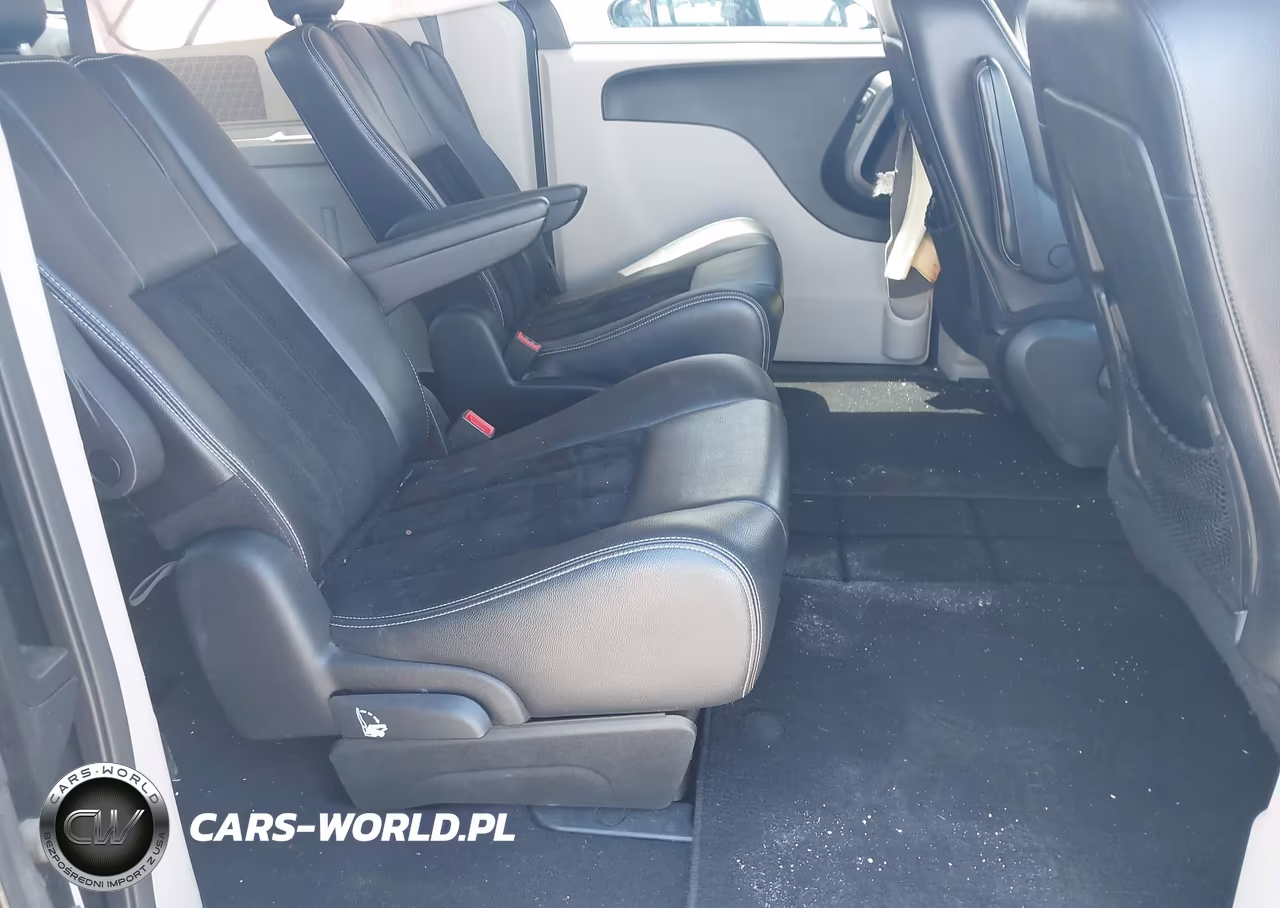 2017 Dodge Grand Caravan Sxt VIN:2C4RDGCG9HR589841 - 8