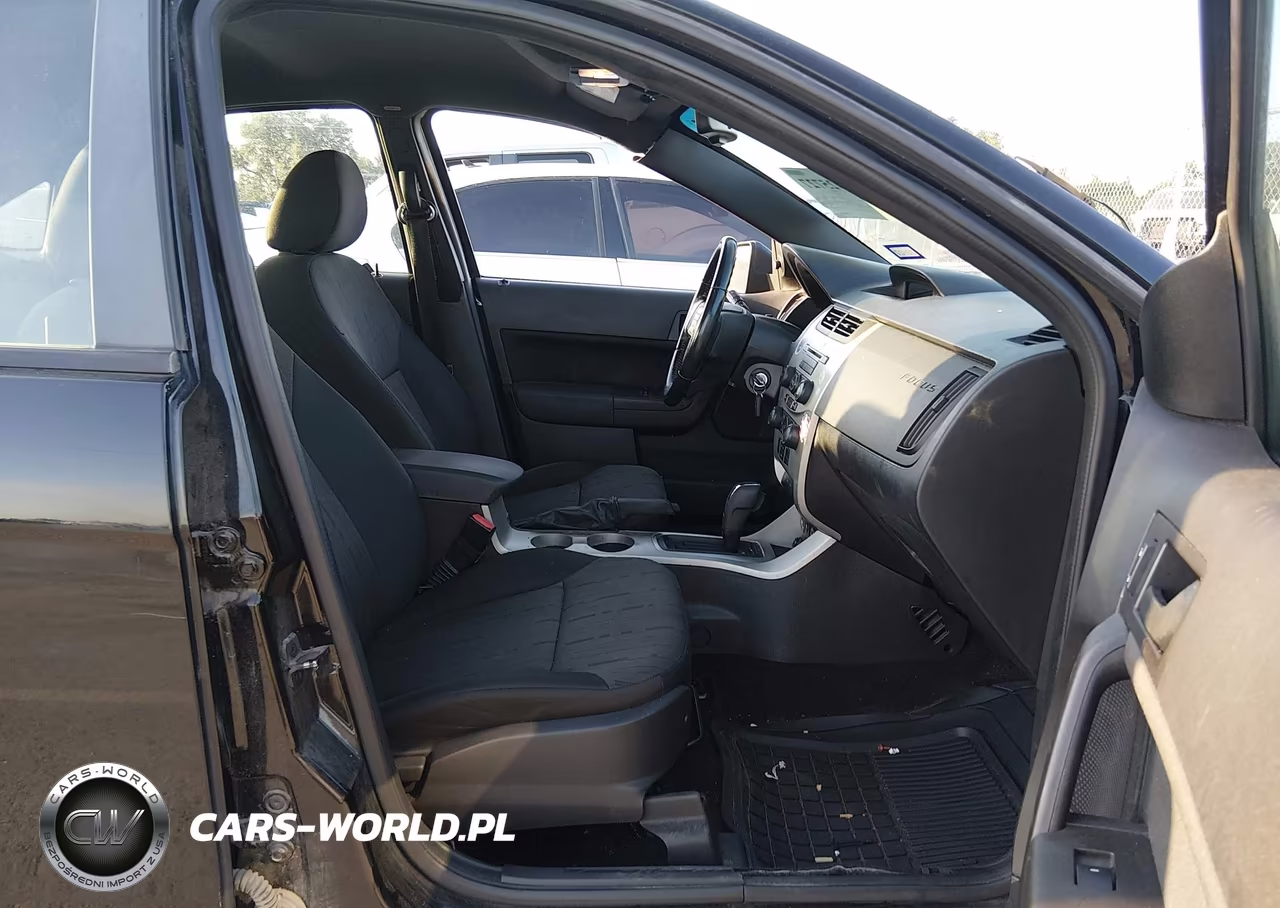 2010 Ford Focus Se VIN:1FAHP3FN9AW108561 - 5