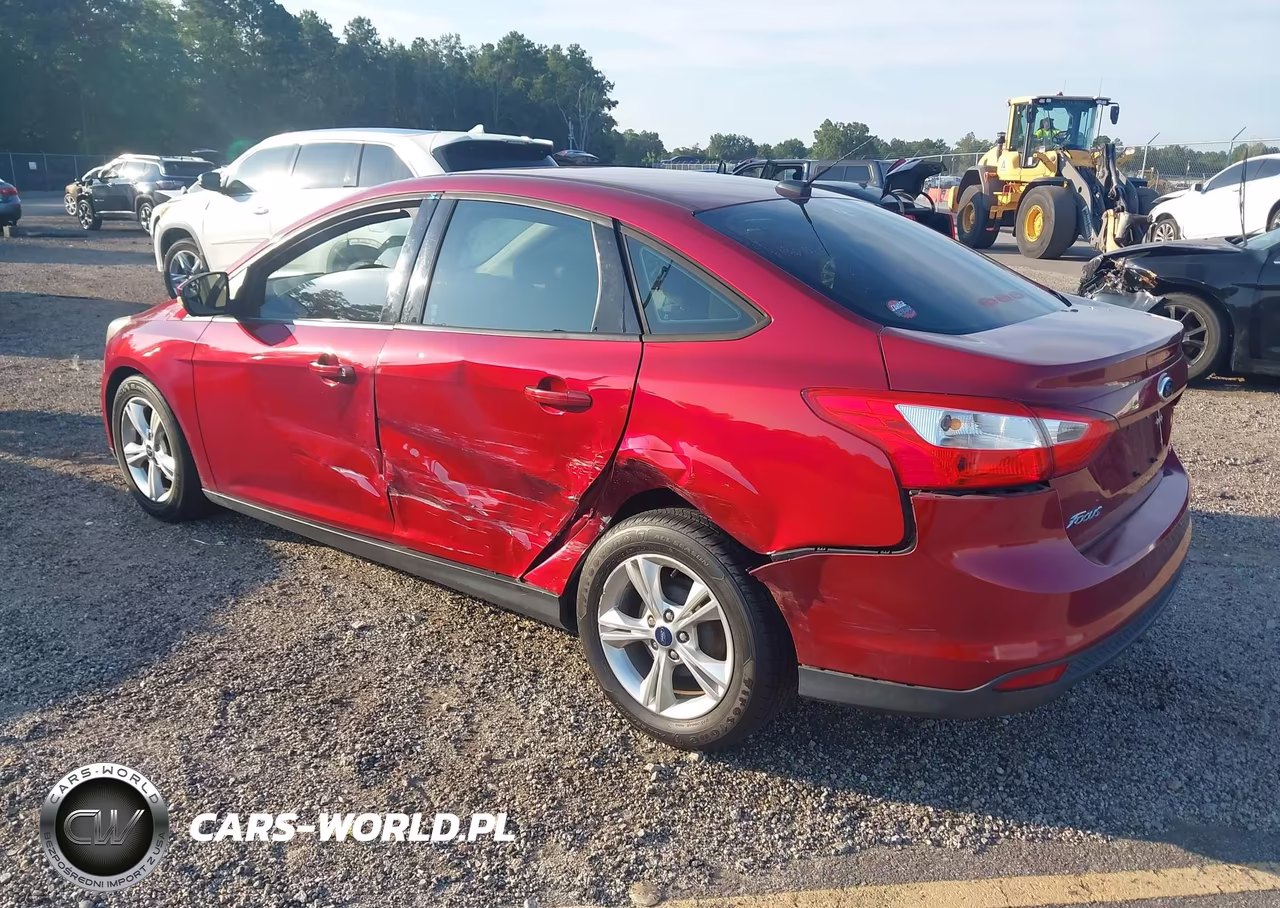 2014 Ford Focus Se VIN:1FADP3F26EL315730 - 3