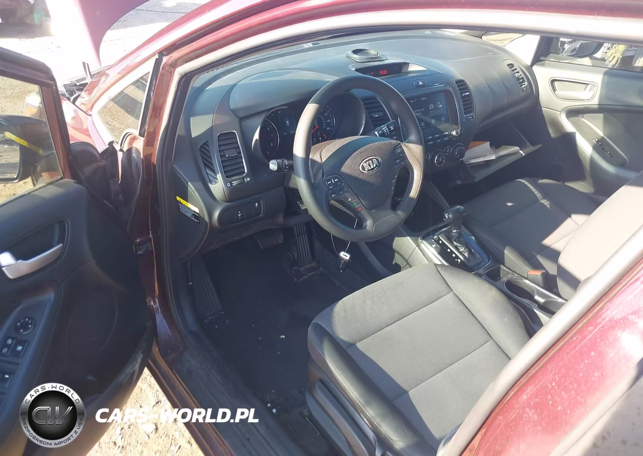 2018 Kia Forte Lx VIN:3KPFL4A76JE199603 - 17