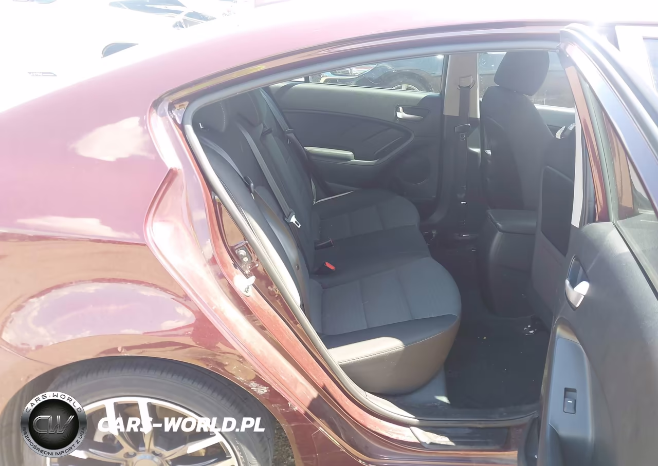 2018 Kia Forte Lx VIN:3KPFL4A76JE199603 - 8