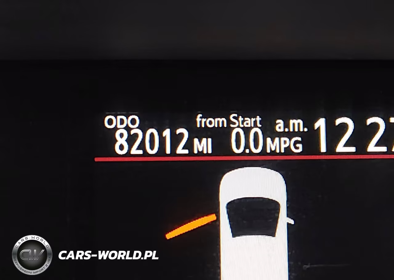 2015 Toyota Prius C Three VIN:JTDKDTB33F1088289 - 15