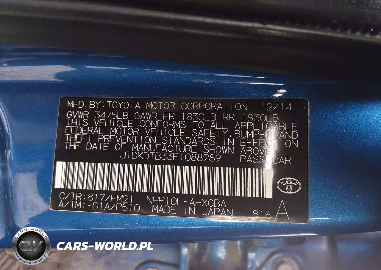2015 Toyota Prius C Three VIN:JTDKDTB33F1088289 - 9