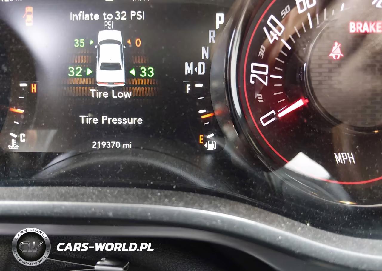 2016 Dodge Challenger Sxt VIN:2C3CDZAG4GH183527 - 15