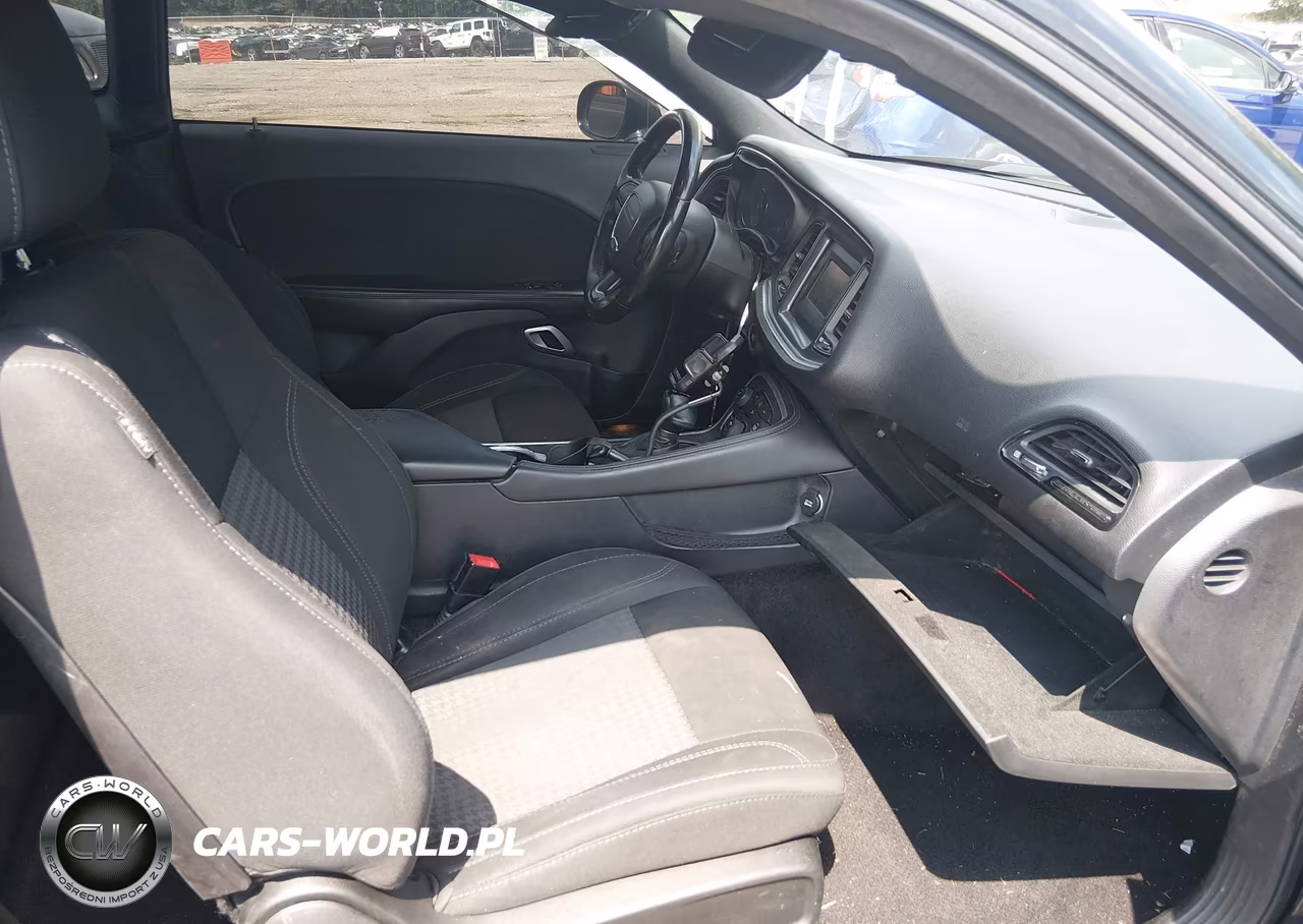 2016 Dodge Challenger Sxt VIN:2C3CDZAG4GH183527 - 5