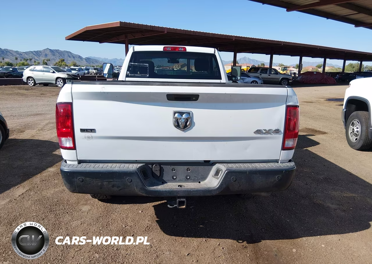 RAM 1500 ST VIN:3C6JR7DG4HG711175 - 15