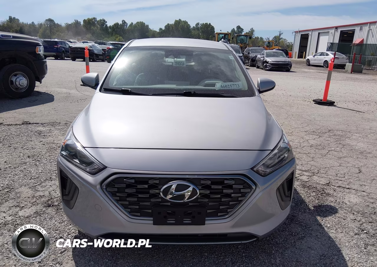 2020 Hyundai Ioniq Hybrid Blue VIN:KMHC65LC5LU220712 - 13