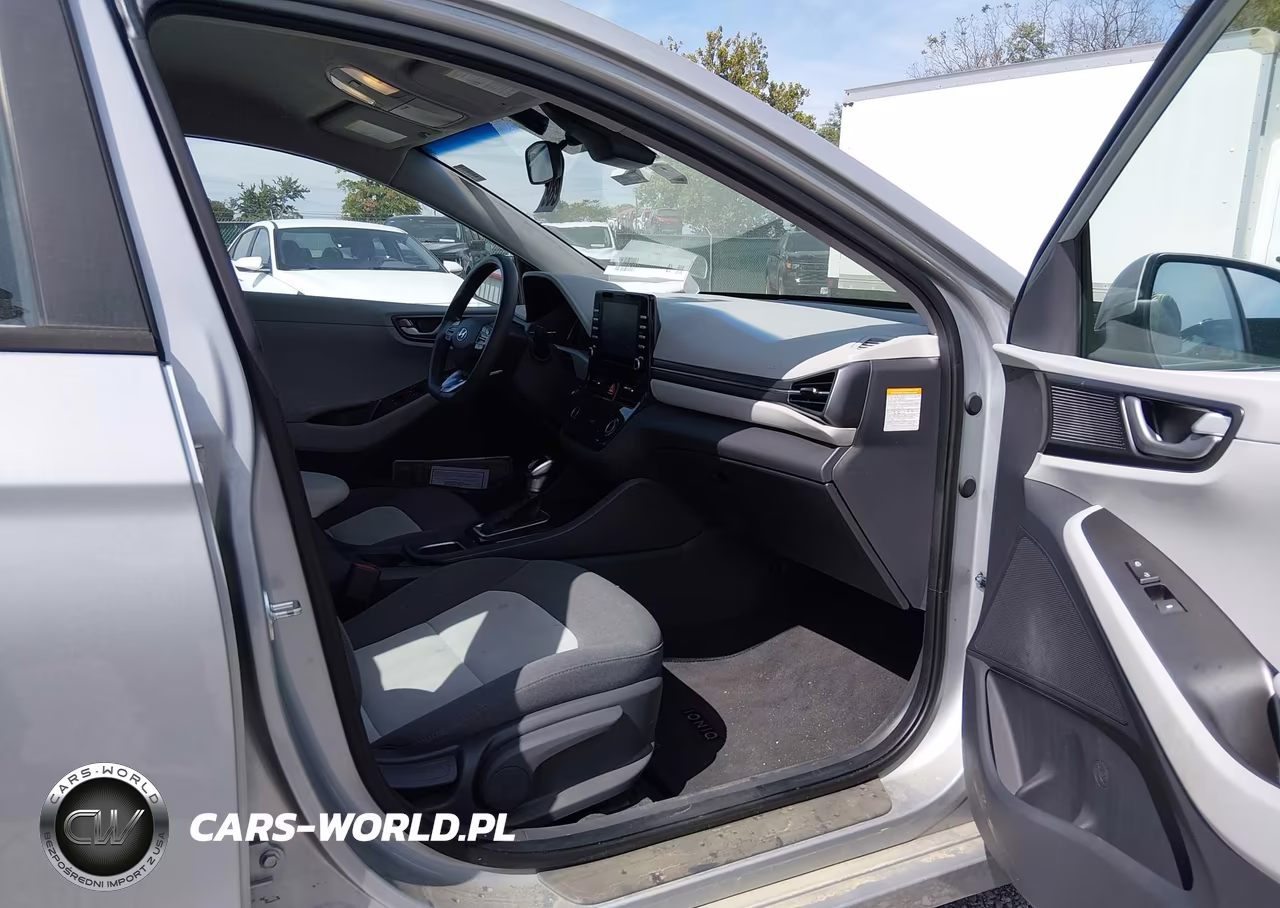 2020 Hyundai Ioniq Hybrid Blue VIN:KMHC65LC5LU220712 - 5