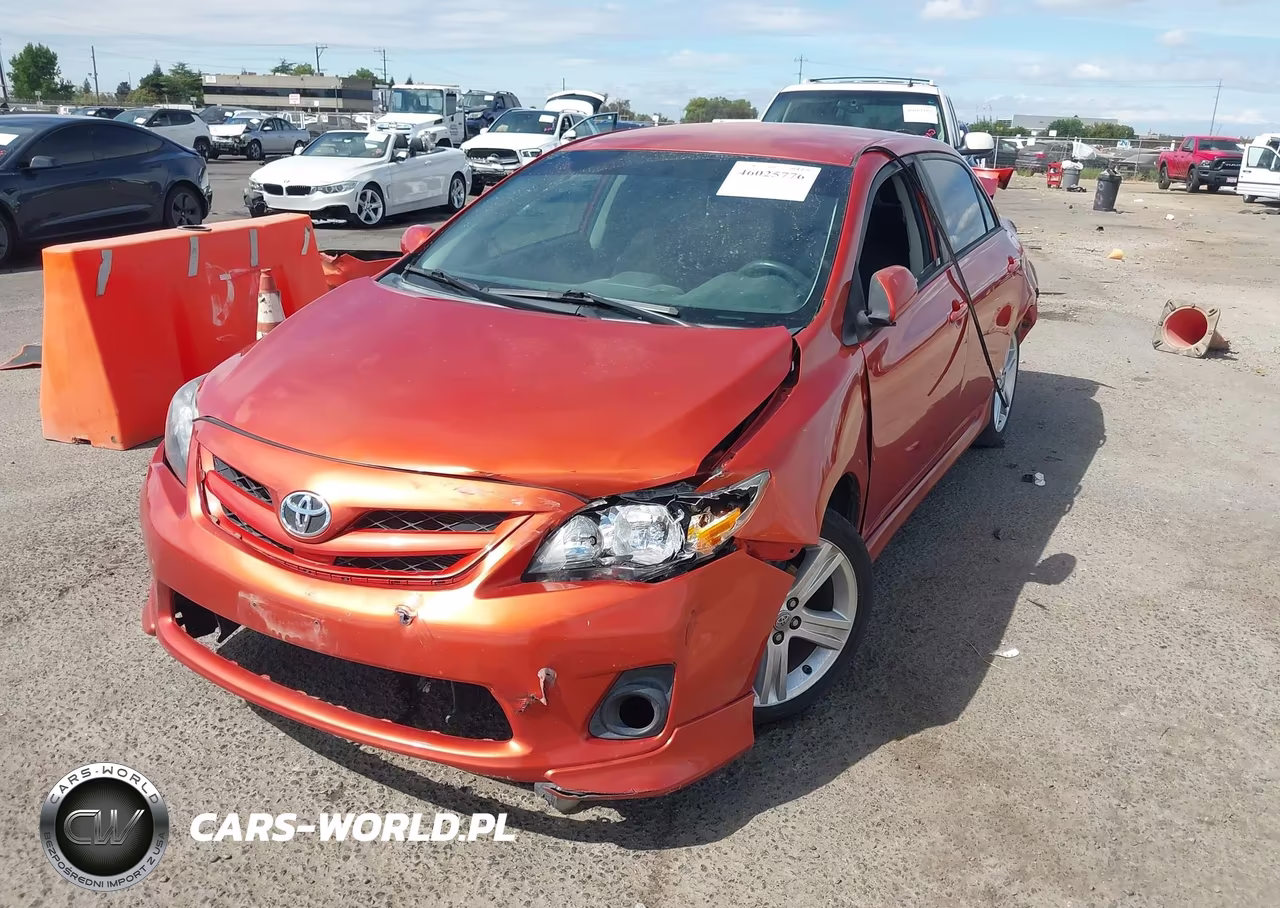 2013 Toyota Corolla S Special Edition VIN:2T1BU4EE5DC077693 - 2