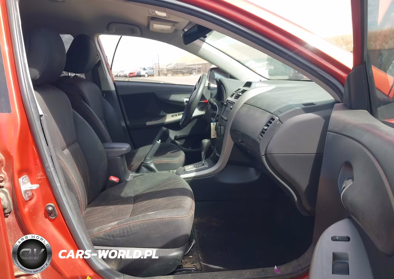 2013 Toyota Corolla S Special Edition VIN:2T1BU4EE5DC077693 - 5