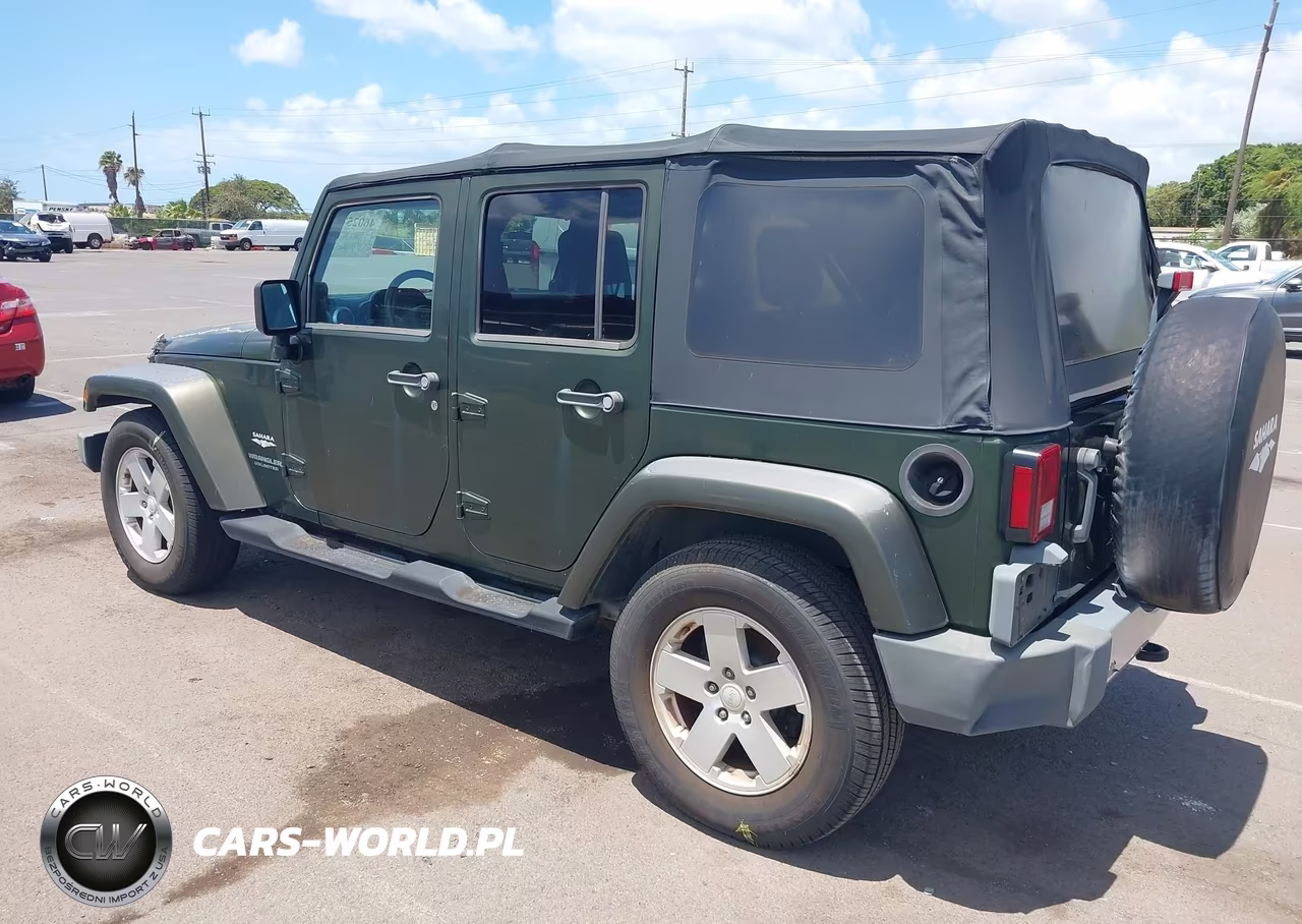 2008 Jeep Wrangler Unlimited Sahara VIN:1J4GB59178L530343 - 3