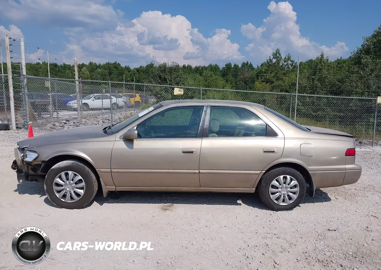 1998 Toyota Camry Le VIN:4T1BG22K6WU190589 - 14