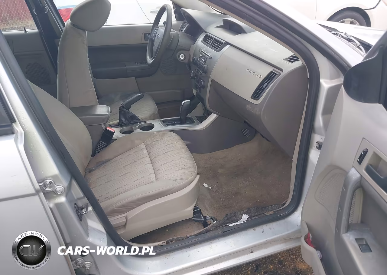 2009 Ford Focus Se VIN:1FAHP35N89W141211 - 5