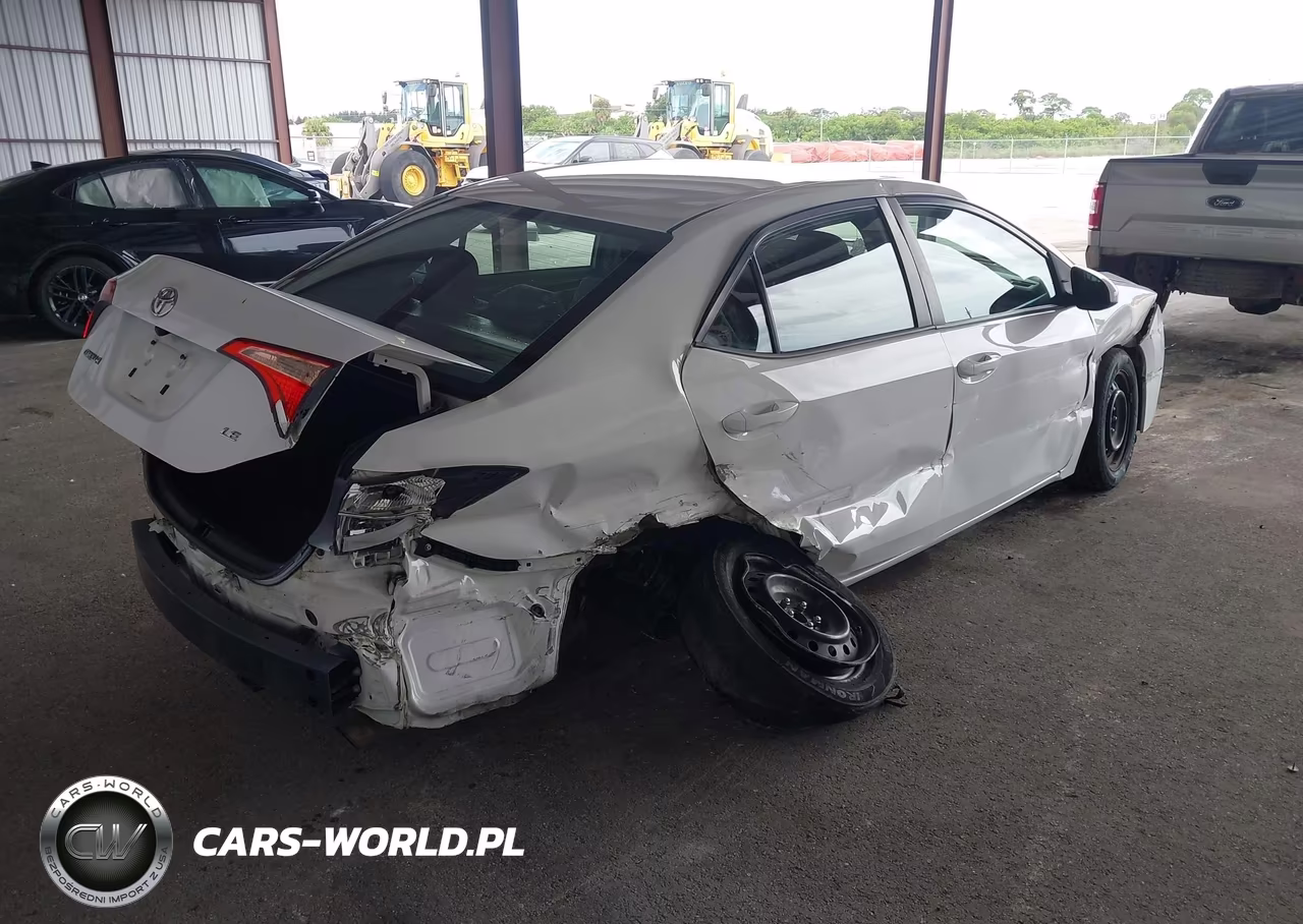 2019 Toyota Corolla Le VIN:5YFBURHE6KP921231 - 4