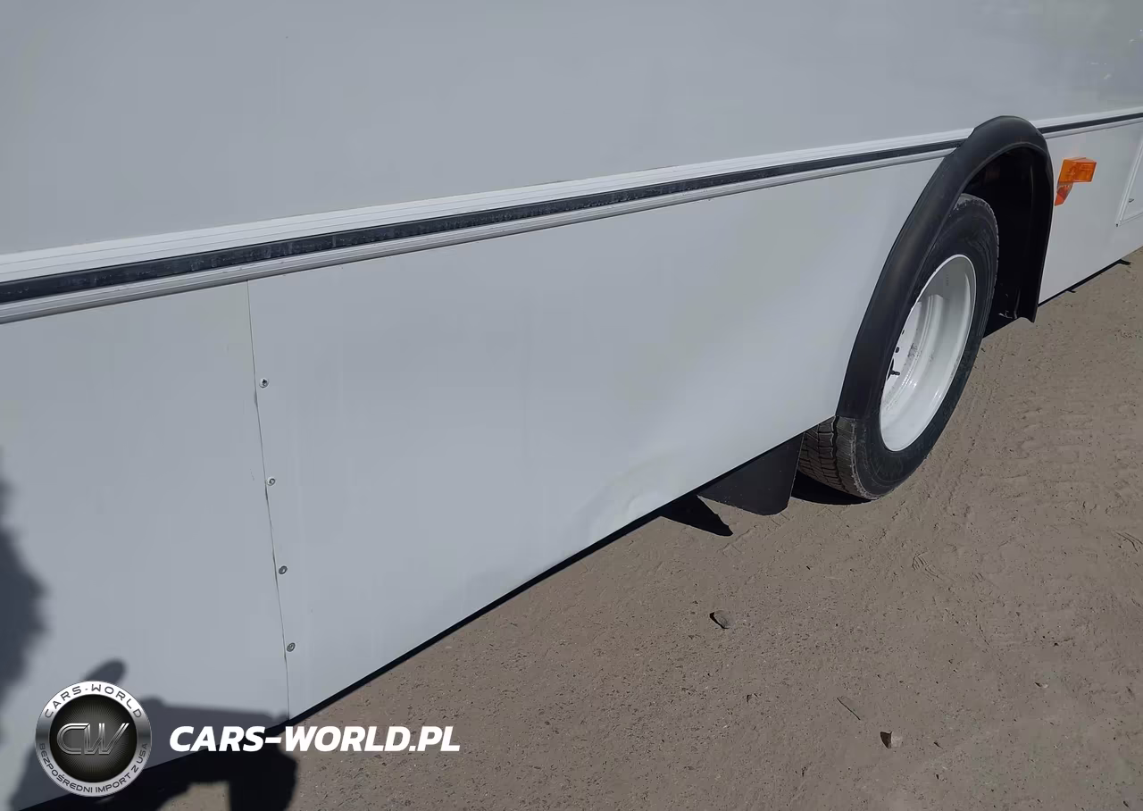 2016 Ford F-550 Chassis Xl VIN:1FDGF5GT4GEA85993 - 6