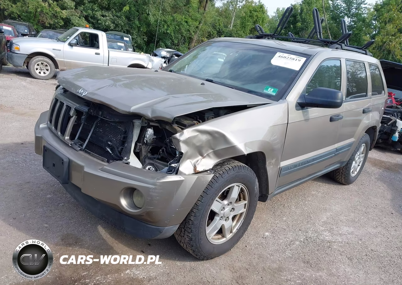 2005 Jeep Grand Cherokee Laredo VIN:1J4GR48K35C686973 - 2