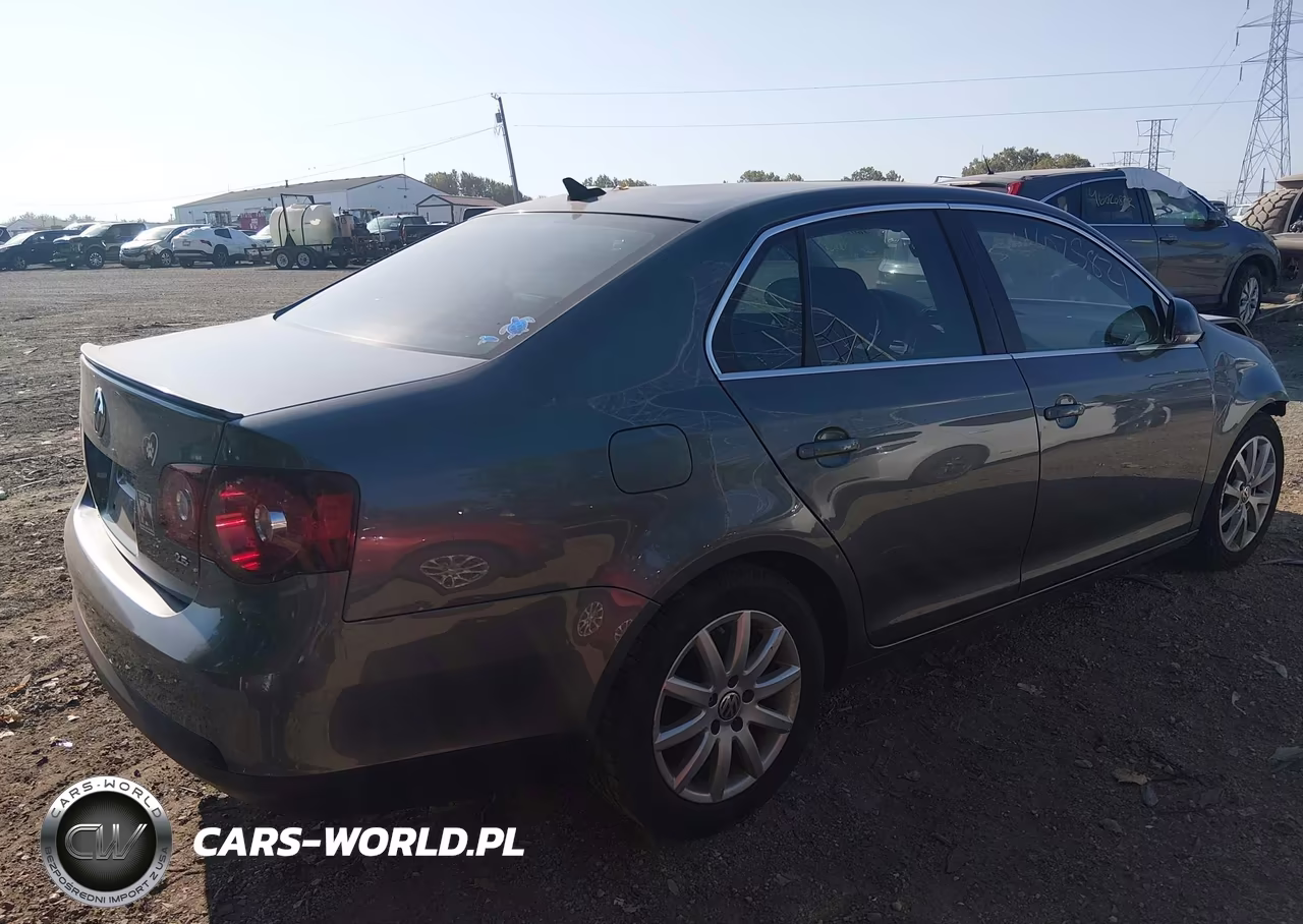 2010 Volkswagen Jetta Se VIN:3VWRX7AJ9AM067405 - 4