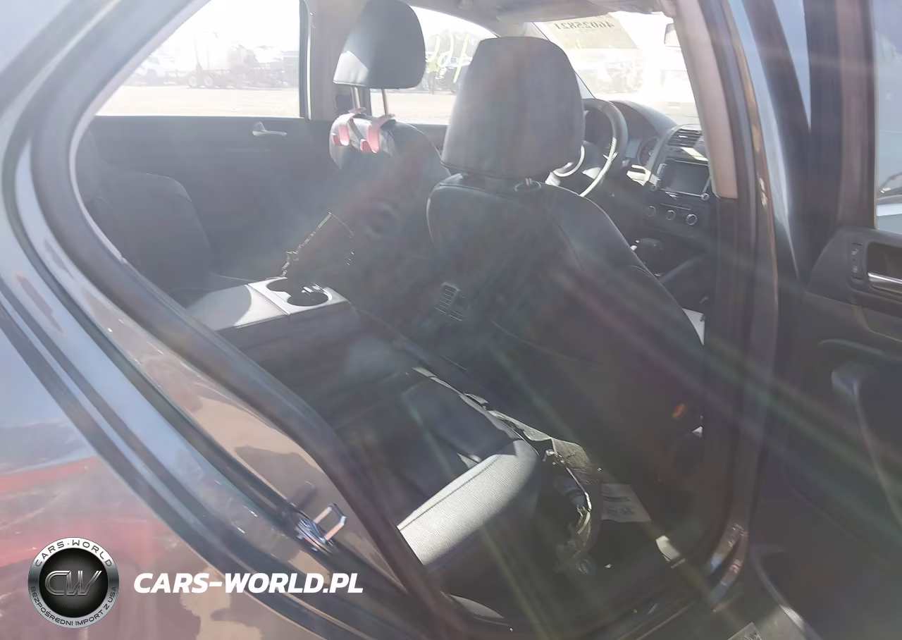 2010 Volkswagen Jetta Se VIN:3VWRX7AJ9AM067405 - 8