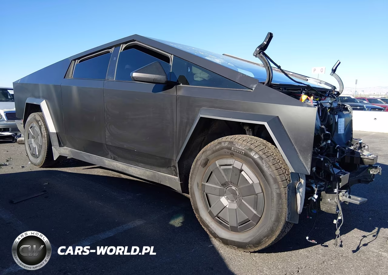 2025 Tesla Cybertruck All-Wheel Drive VIN:7G2CEHED6SA076622 - 1