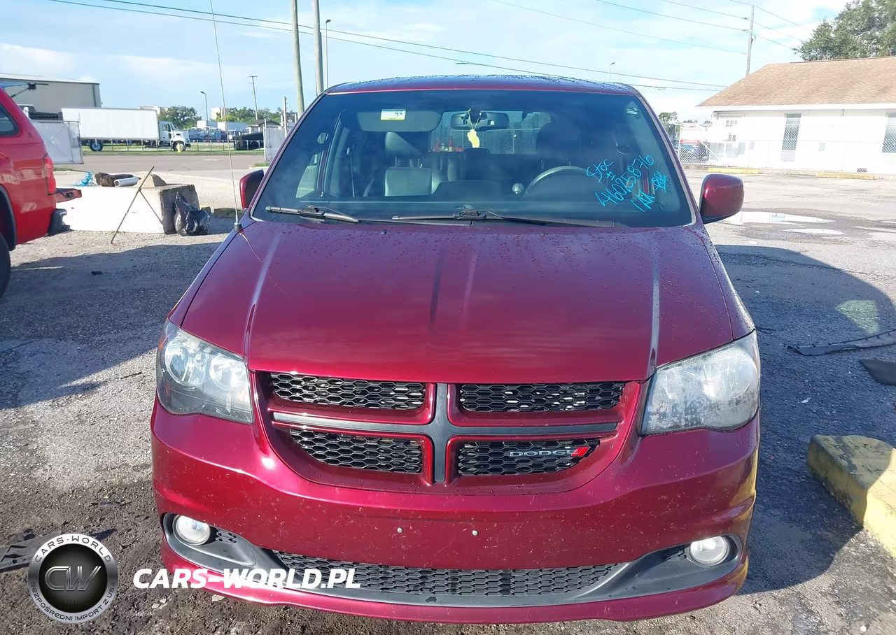 2018 Dodge Grand Caravan Gt VIN:2C4RDGEGXJR196336 - 12
