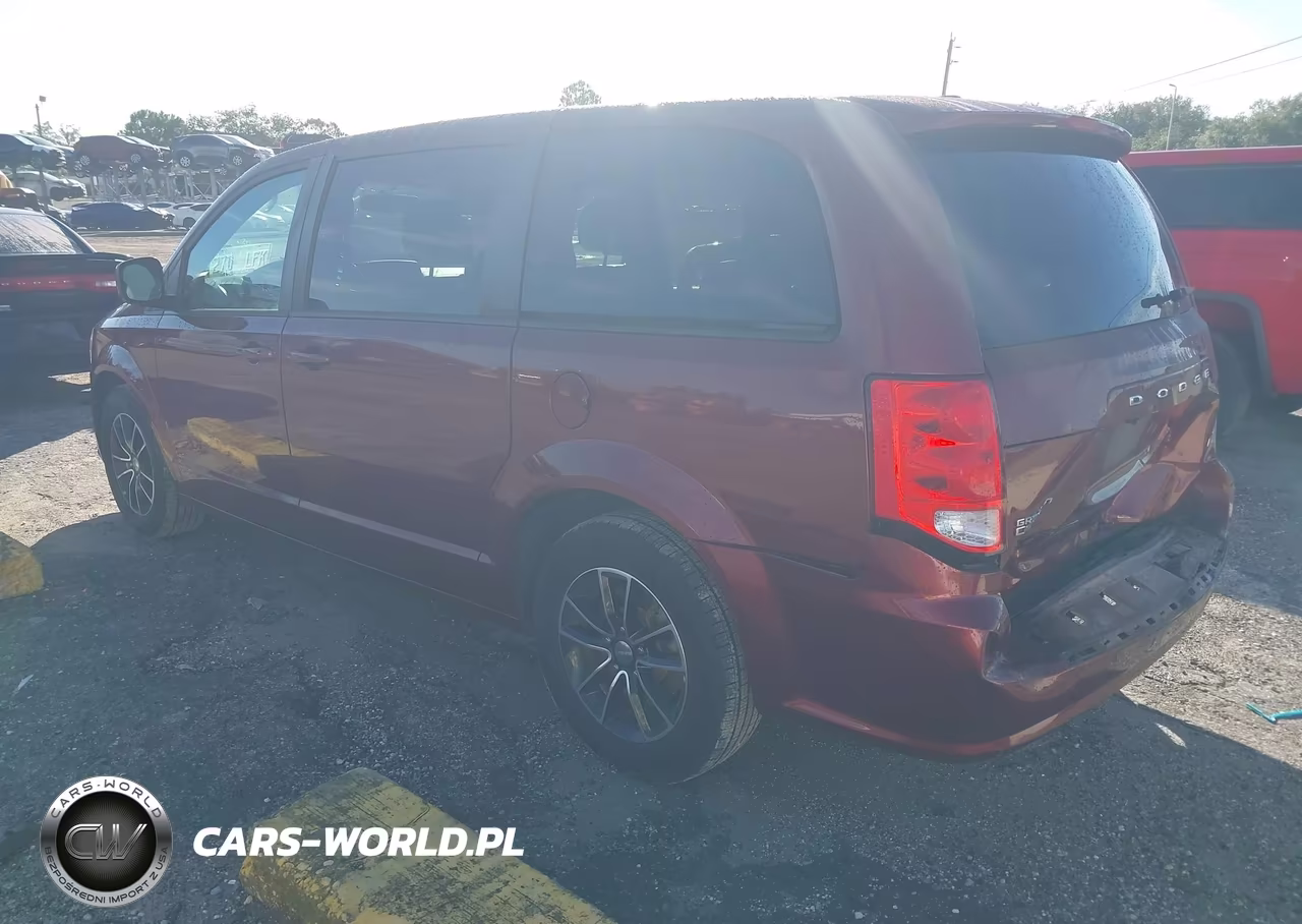 2018 Dodge Grand Caravan Gt VIN:2C4RDGEGXJR196336 - 3