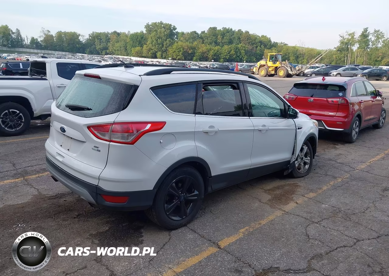 2016 Ford Escape Se VIN:1FMCU9GX3GUC13869 - 4