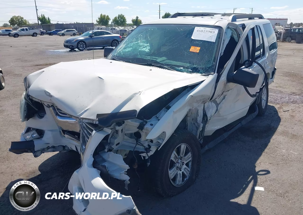 2010 Ford Explorer Xlt VIN:1FMEU7DE9AUA74323 - 6