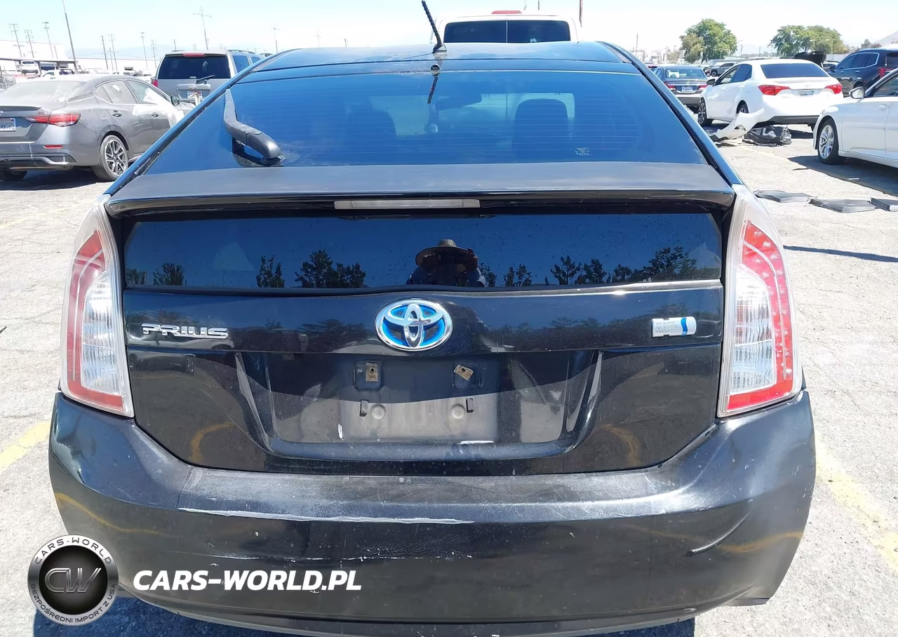 2012 Toyota Prius Two VIN:JTDKN3DU4C5480754 - 17