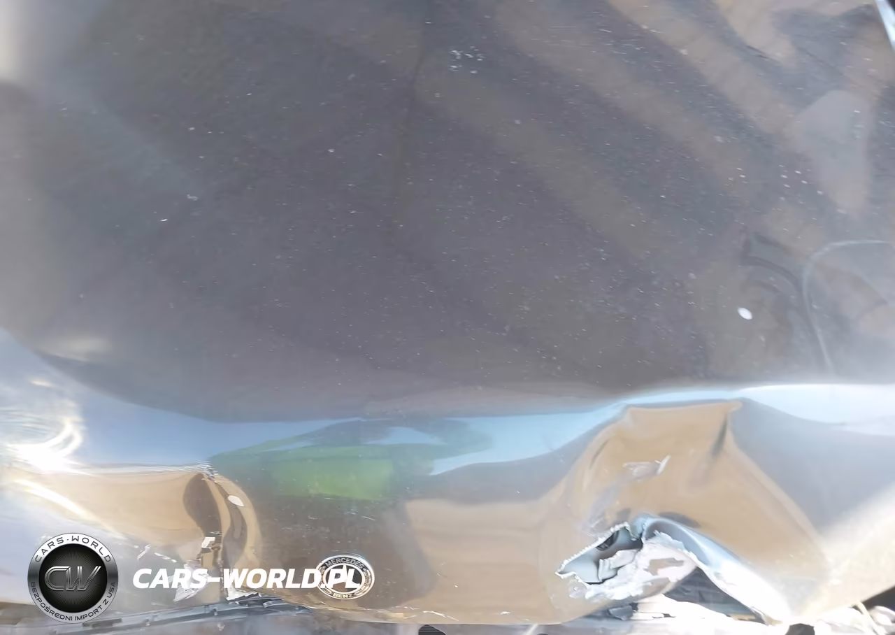 2018 Mercedes-Benz C 300 VIN:55SWF4JB5JU249573 - 10