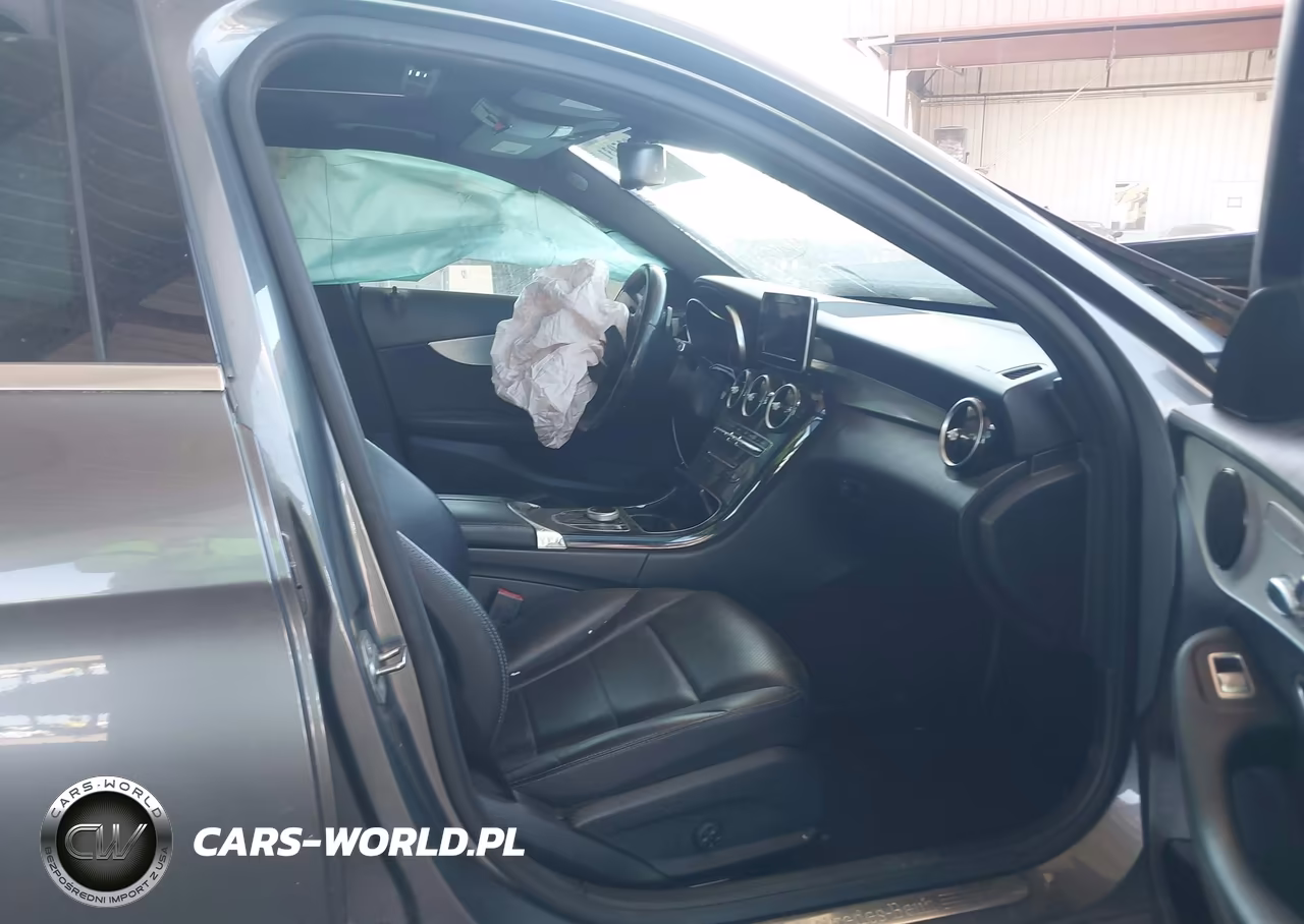 2018 Mercedes-Benz C 300 VIN:55SWF4JB5JU249573 - 5