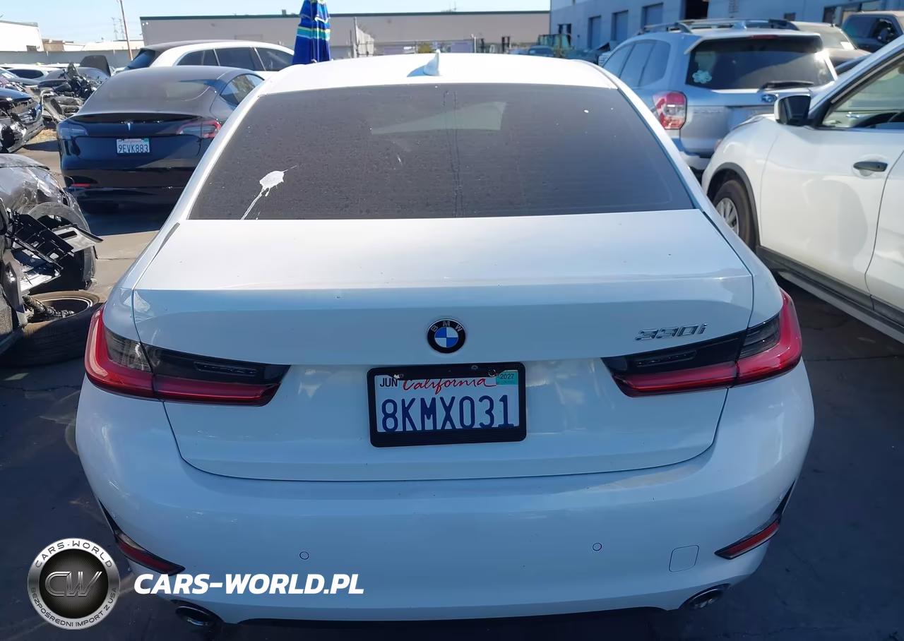 2019 BMW 330I VIN:WBA5R1C56KAK10590 - 17
