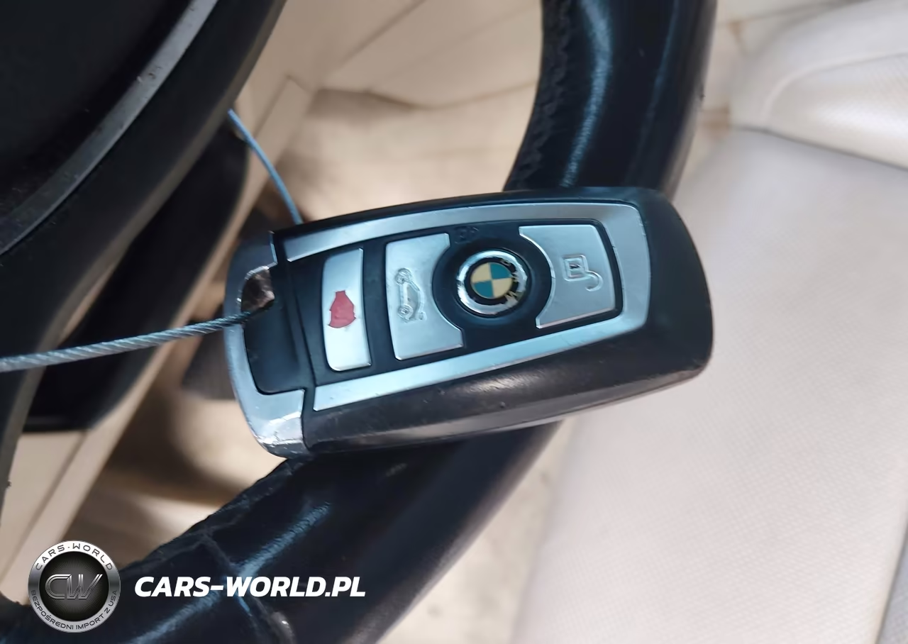 2013 BMW 750Li VIN:WBAYE8C52DD132960 - 11