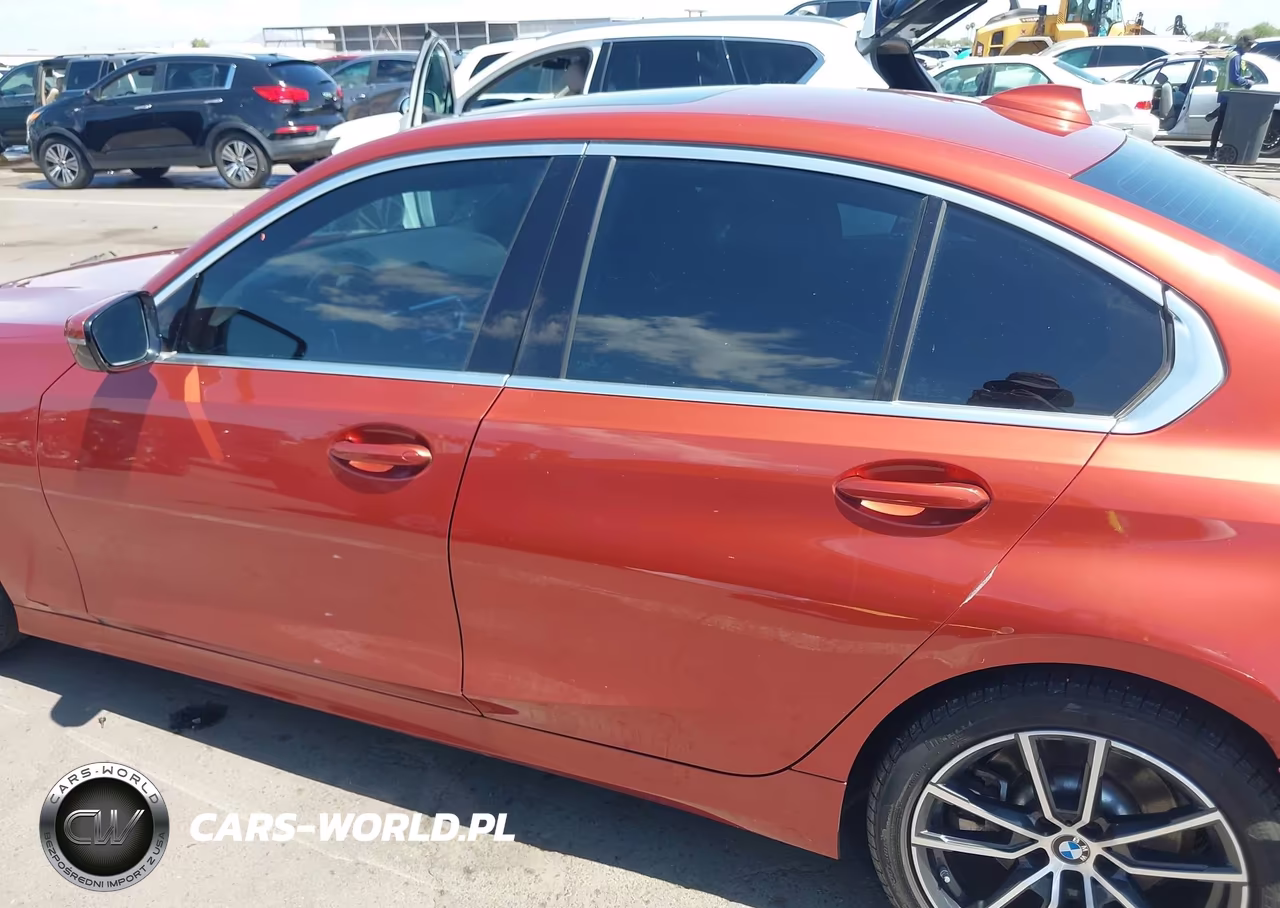 2021 BMW 330I VIN:3MW5R1J01M8B83143 - 14