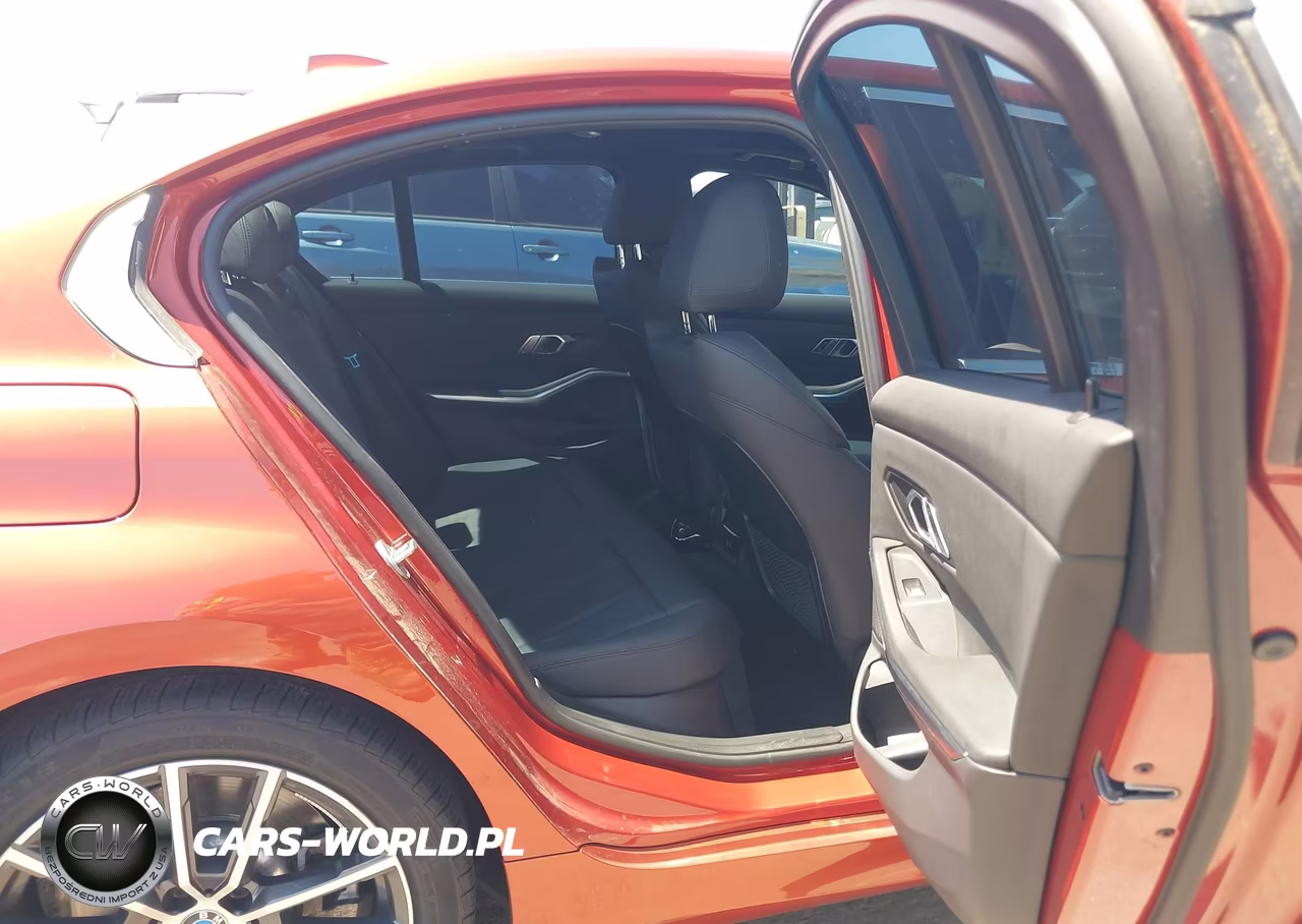 2021 BMW 330I VIN:3MW5R1J01M8B83143 - 8