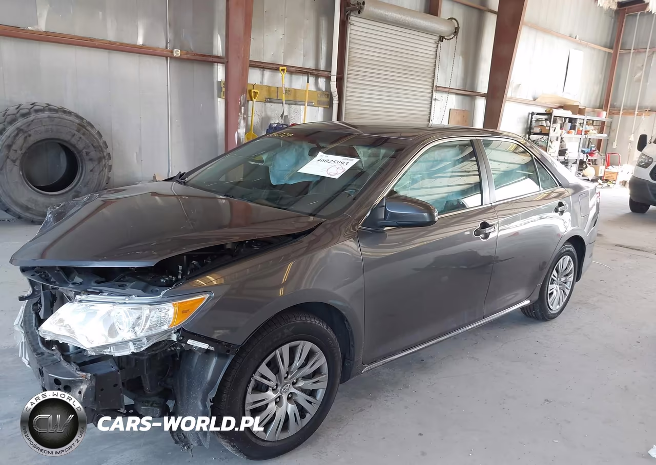 2014 Toyota Camry Le VIN:4T1BF1FK2EU462335 - 2