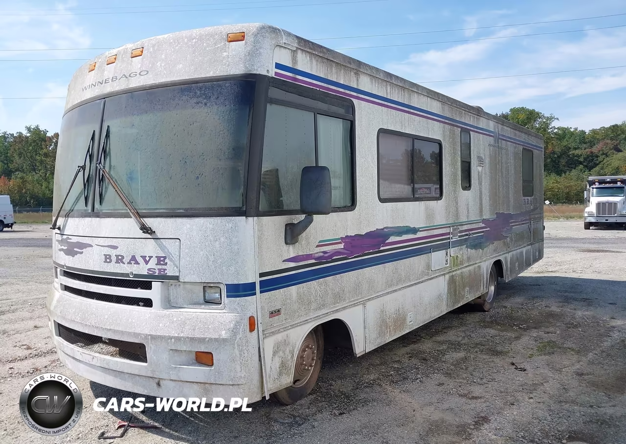 1998 Chevrolet P30 VIN:1GBLP37J1W3301834 - 2