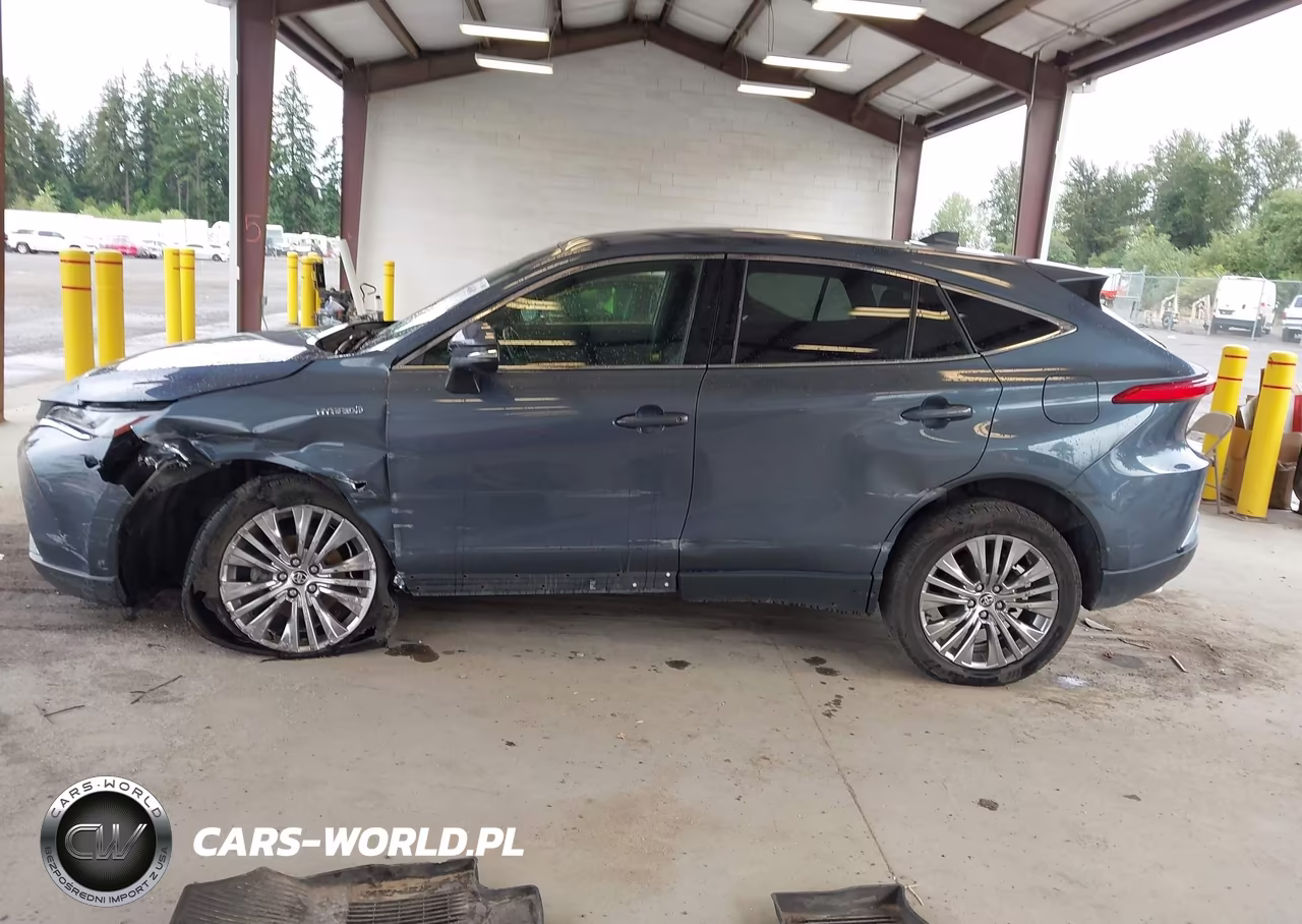 2021 Toyota Venza Limited VIN:JTEAAAAH3MJ070566 - 14