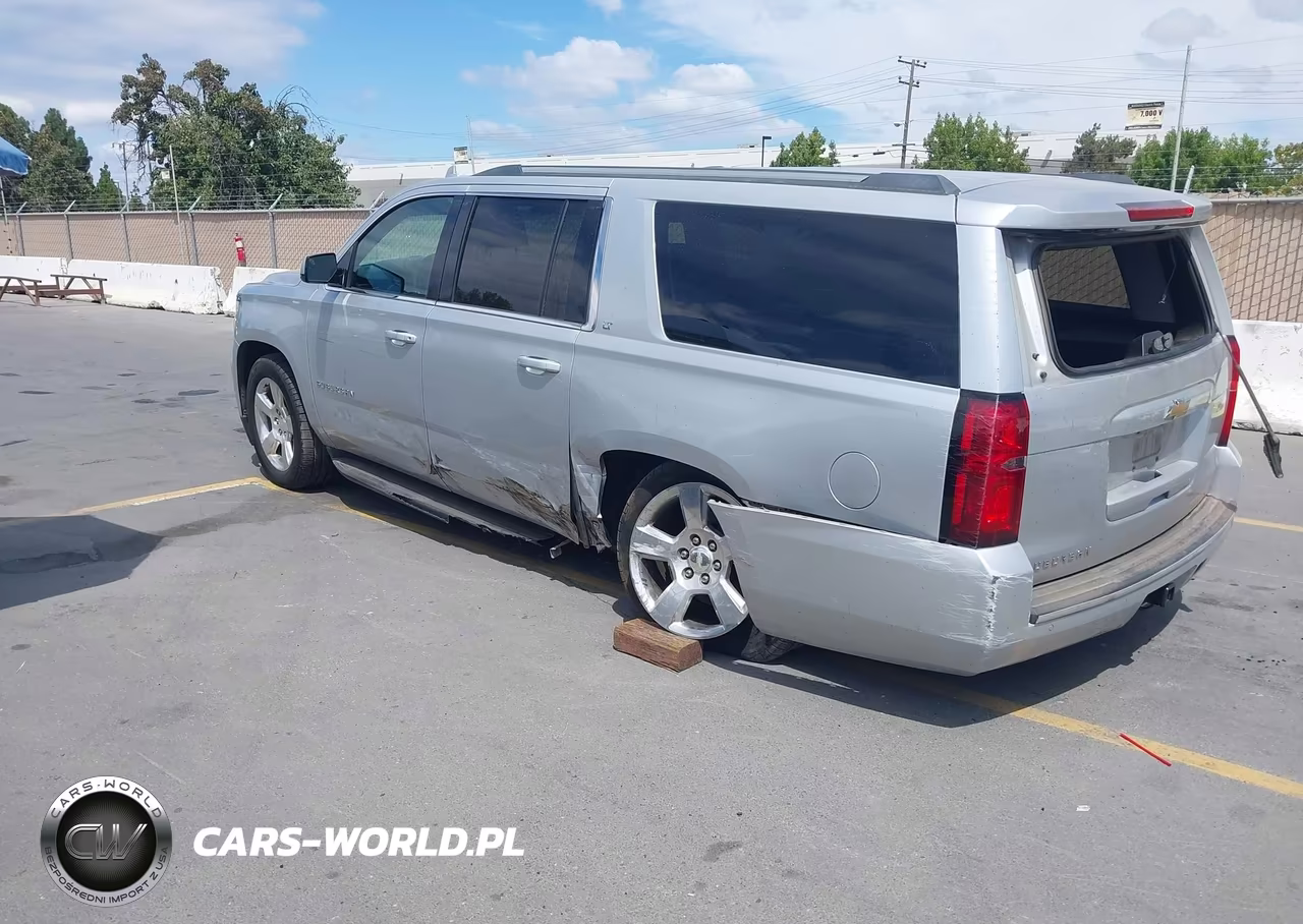 2016 Chevrolet Suburban Lt VIN:1GNSCHKC2GR107523 - 3