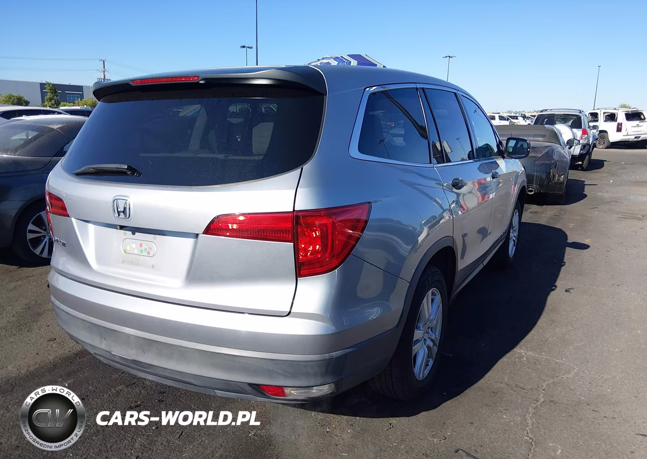 2016 Honda Pilot Lx VIN:5FNYF5H10GB011975 - 4