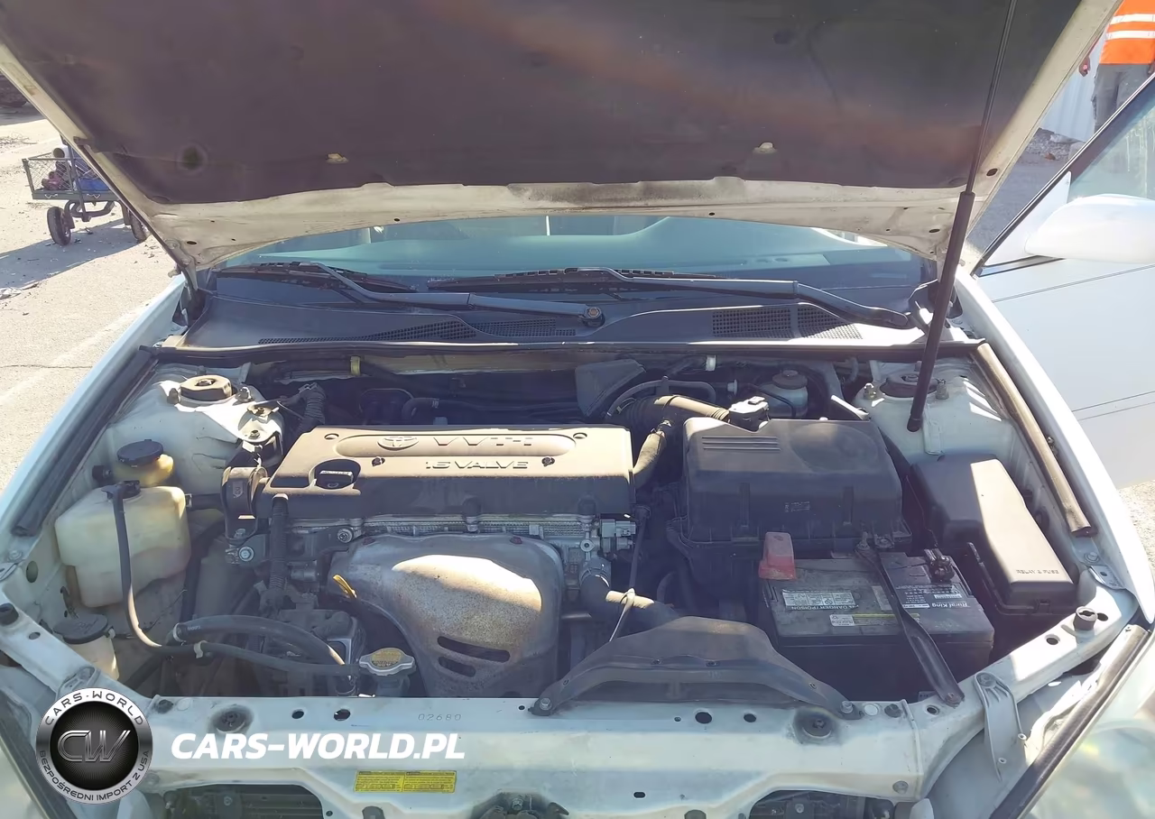 2003 Toyota Camry Le VIN:4T1BE32K83U126268 - 10