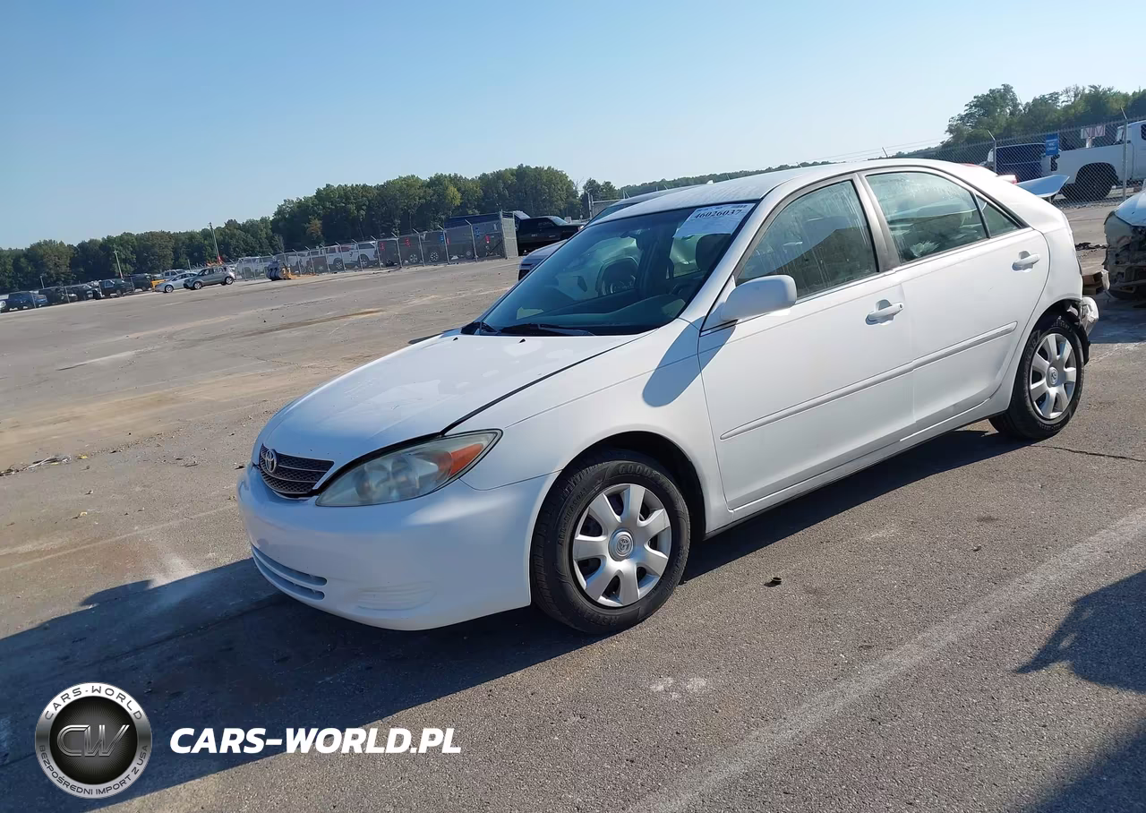 2003 Toyota Camry Le VIN:4T1BE32K83U126268 - 2