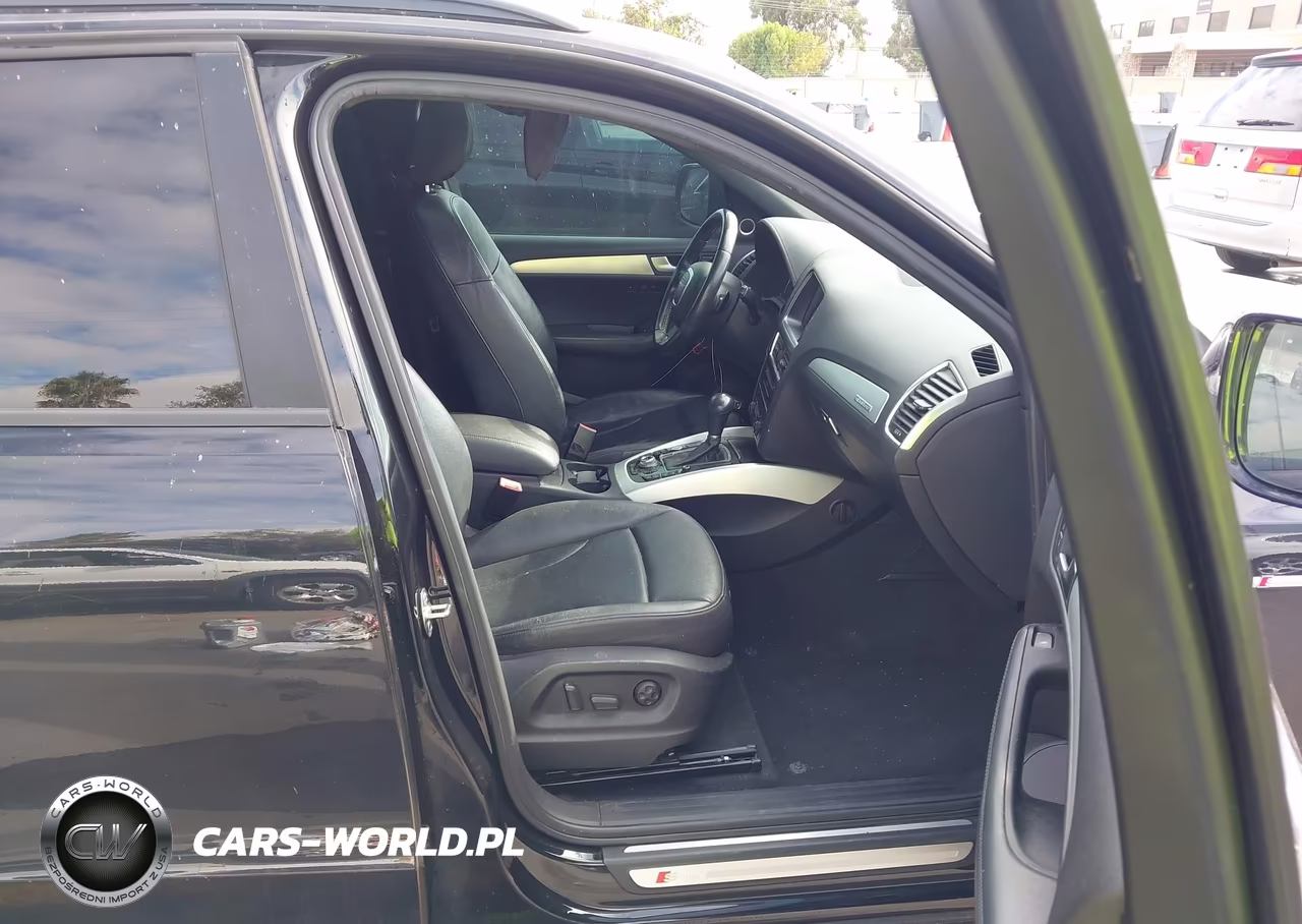 2012 Audi Q5 3.2 Premium VIN:WA1WKAFP7CA104699 - 5