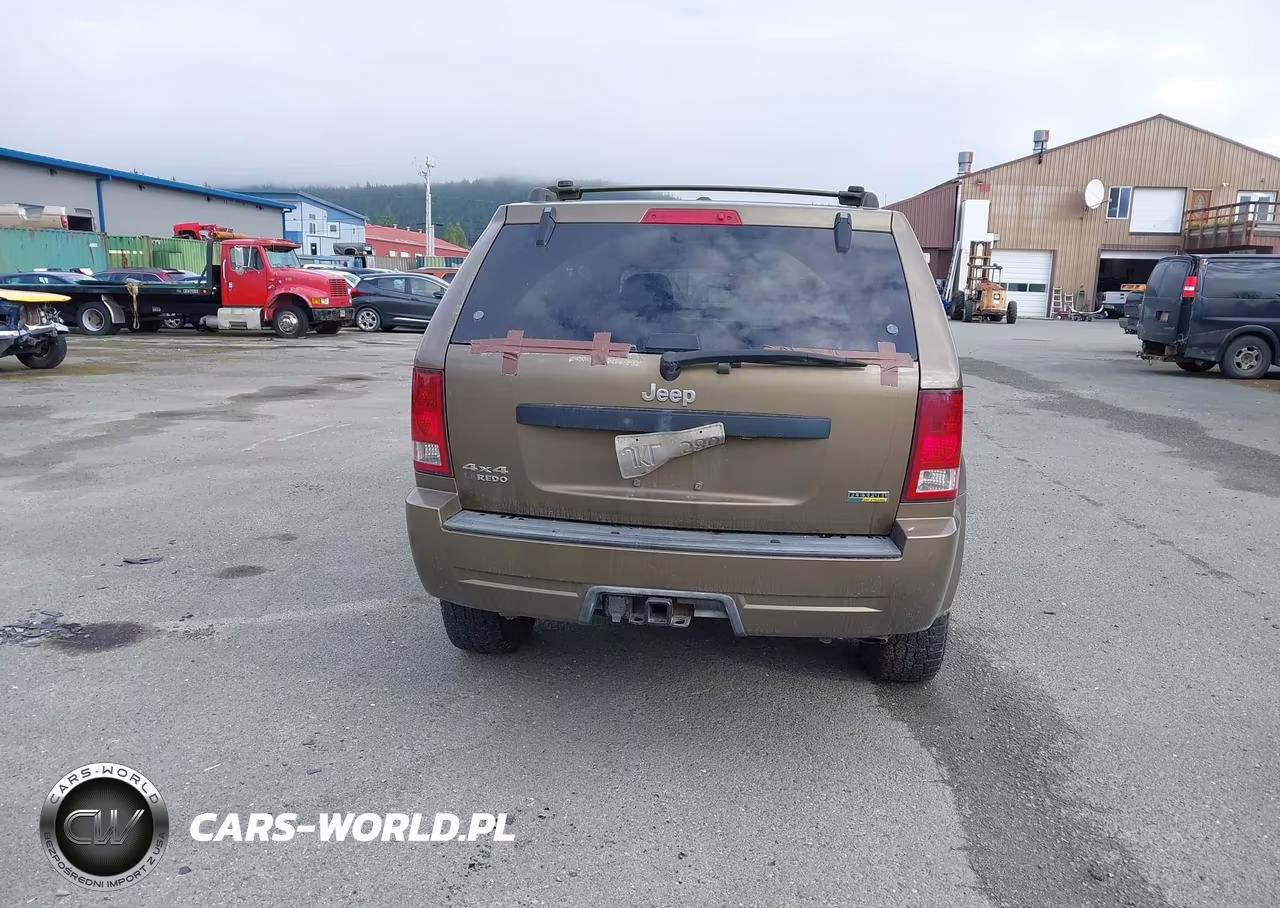 2009 Jeep Grand Cherokee Laredo VIN:1J8HR48P49C542546 - 16