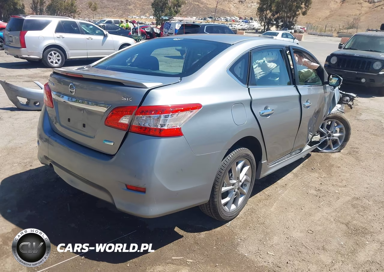 2013 Nissan Sentra Sr VIN:3N1AB7AP6DL718103 - 4